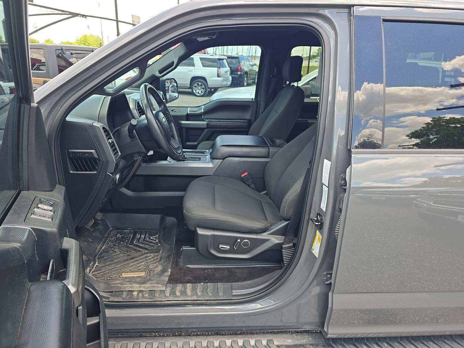 FORD F-150 - 6