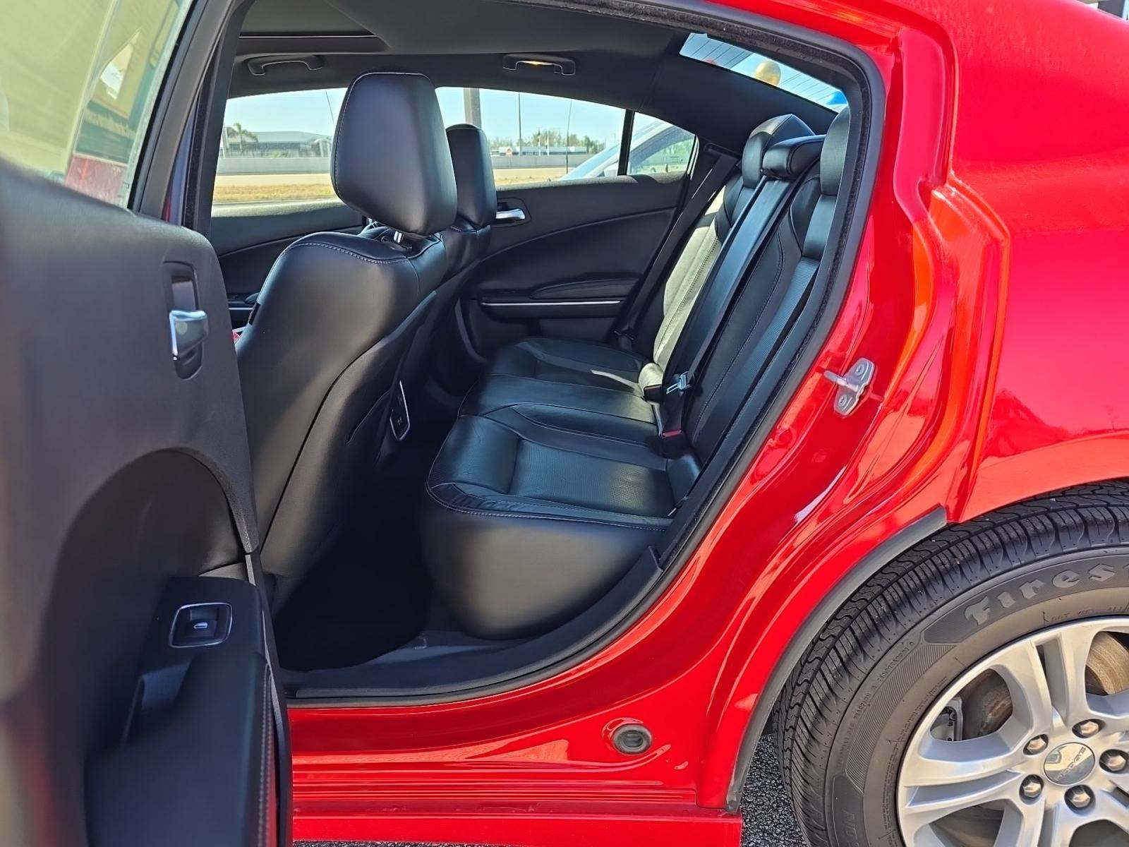 2022 Dodge Charger SXT RWD