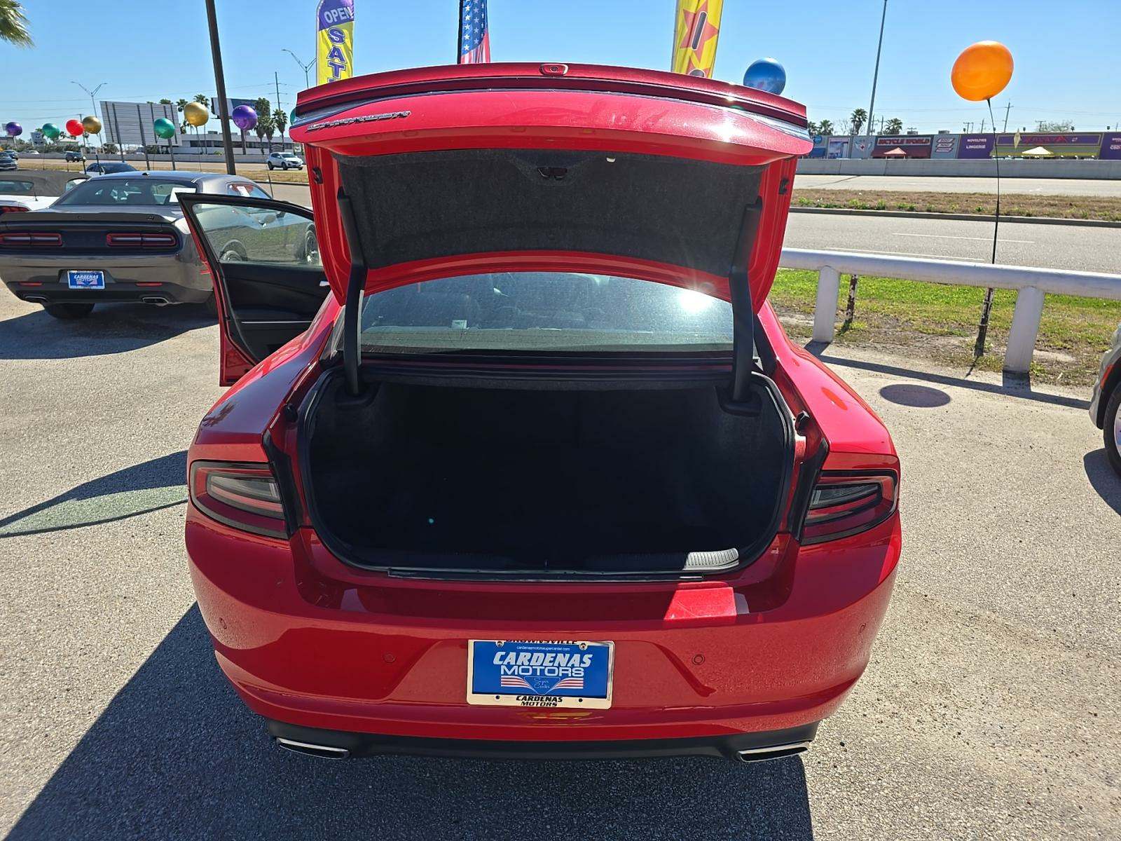 2022 Dodge Charger SXT RWD