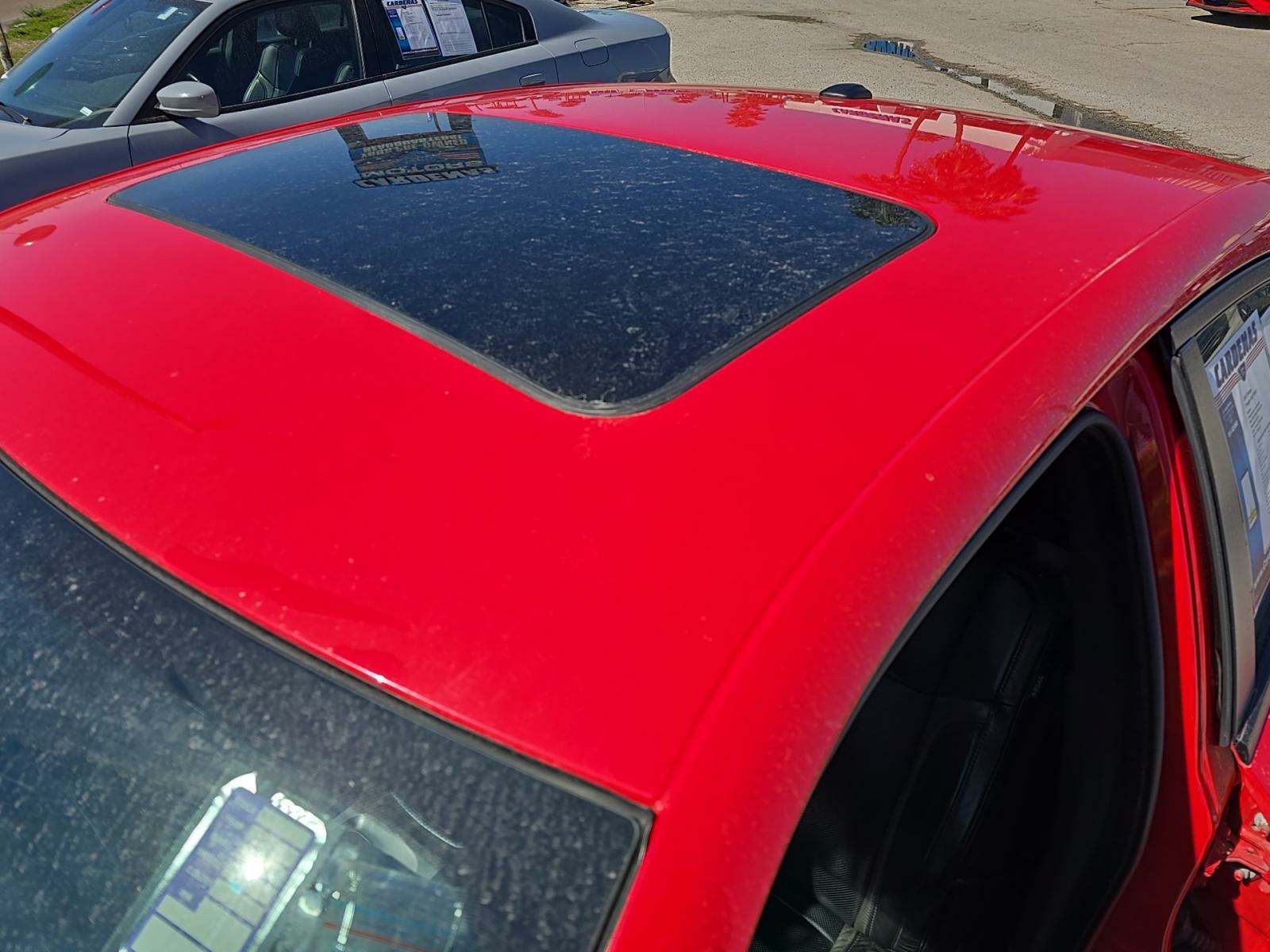 2022 Dodge Charger SXT RWD