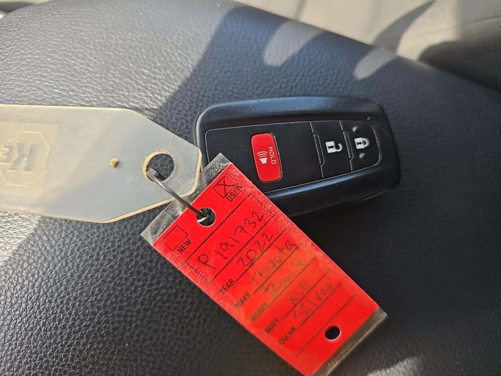 2022 Toyota RAV4 XLE FWD