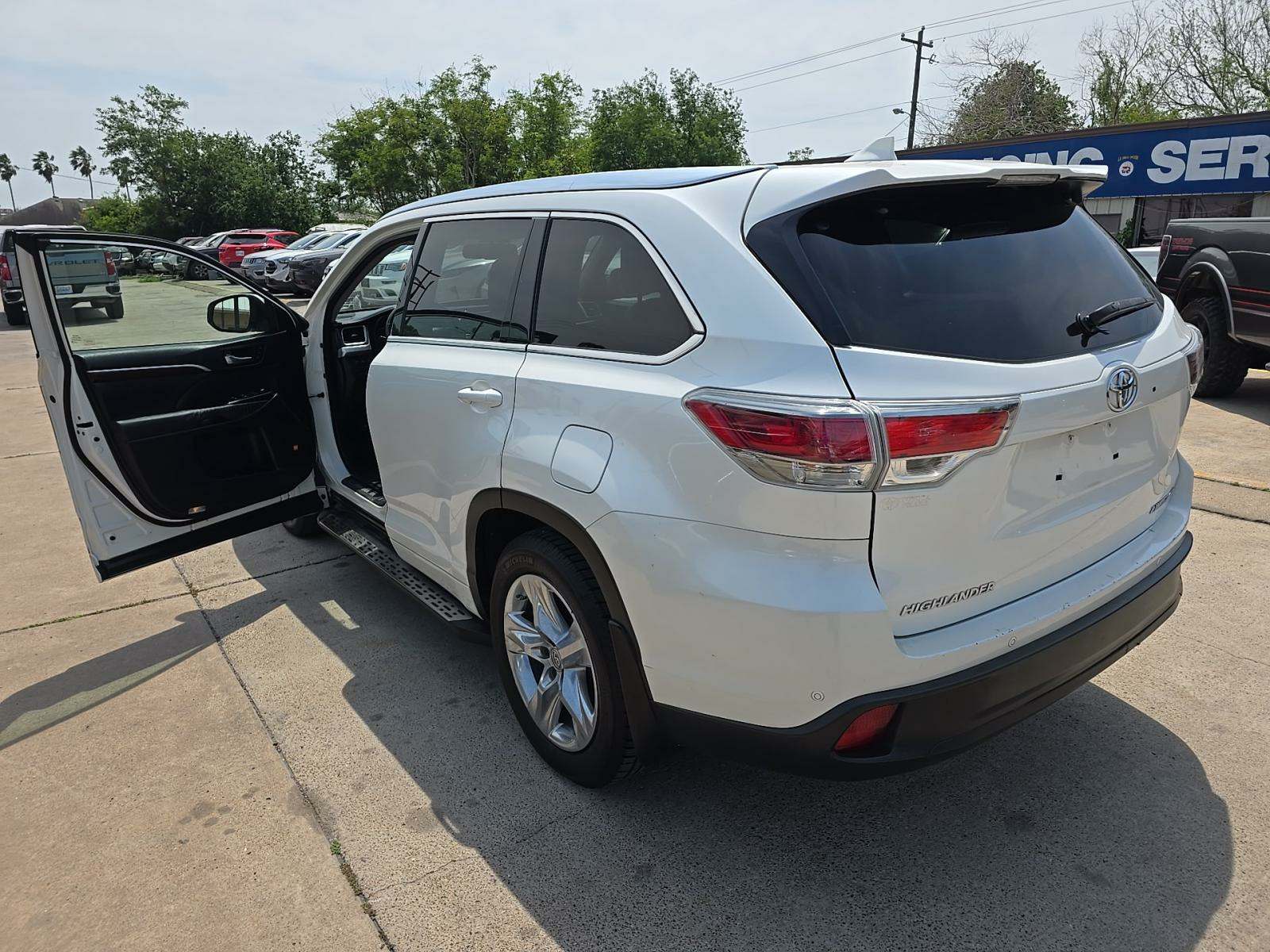 2015 Toyota Highlander Limited Platinum AWD