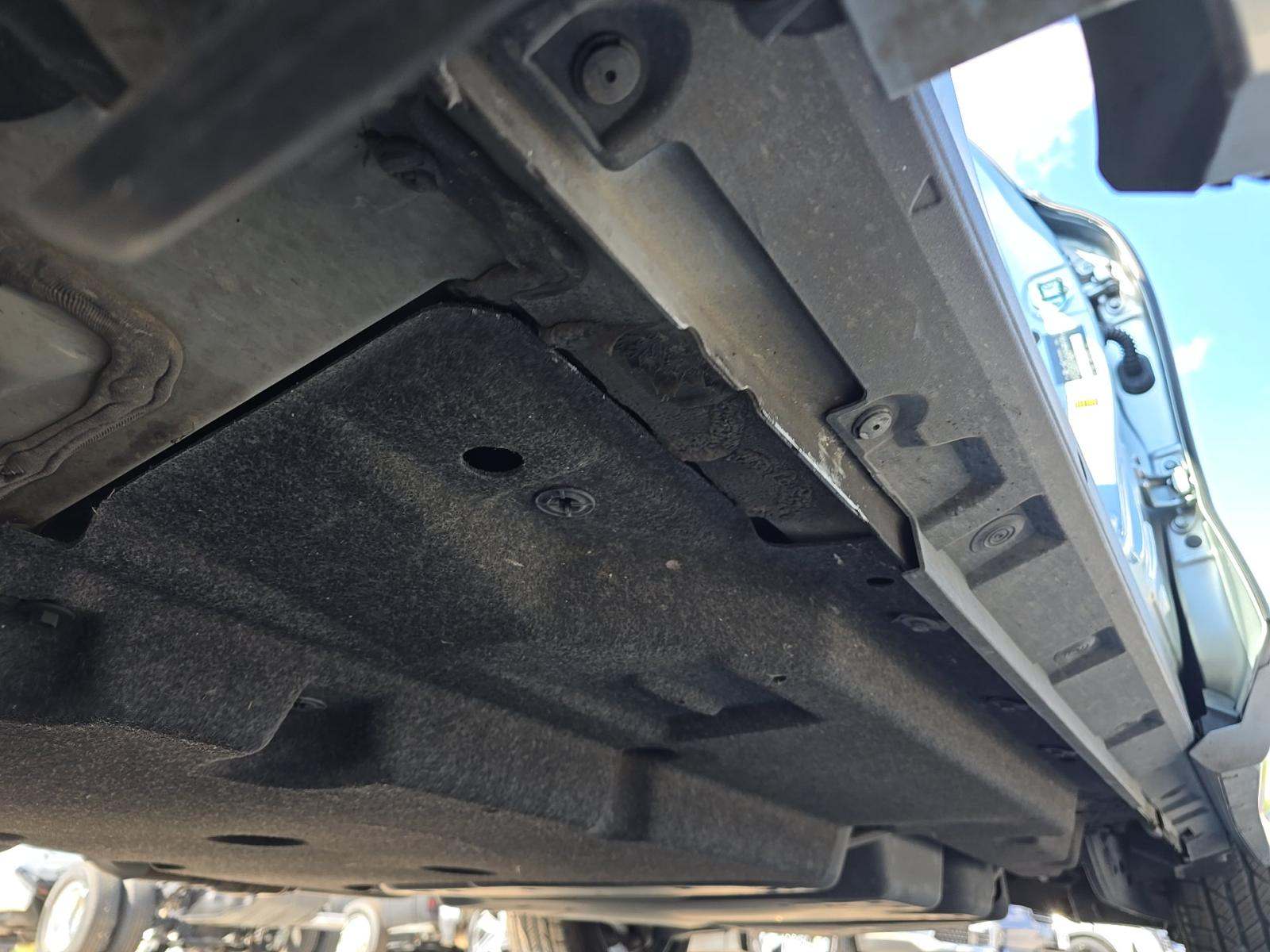 2023 Toyota Highlander Hybrid XLE FWD