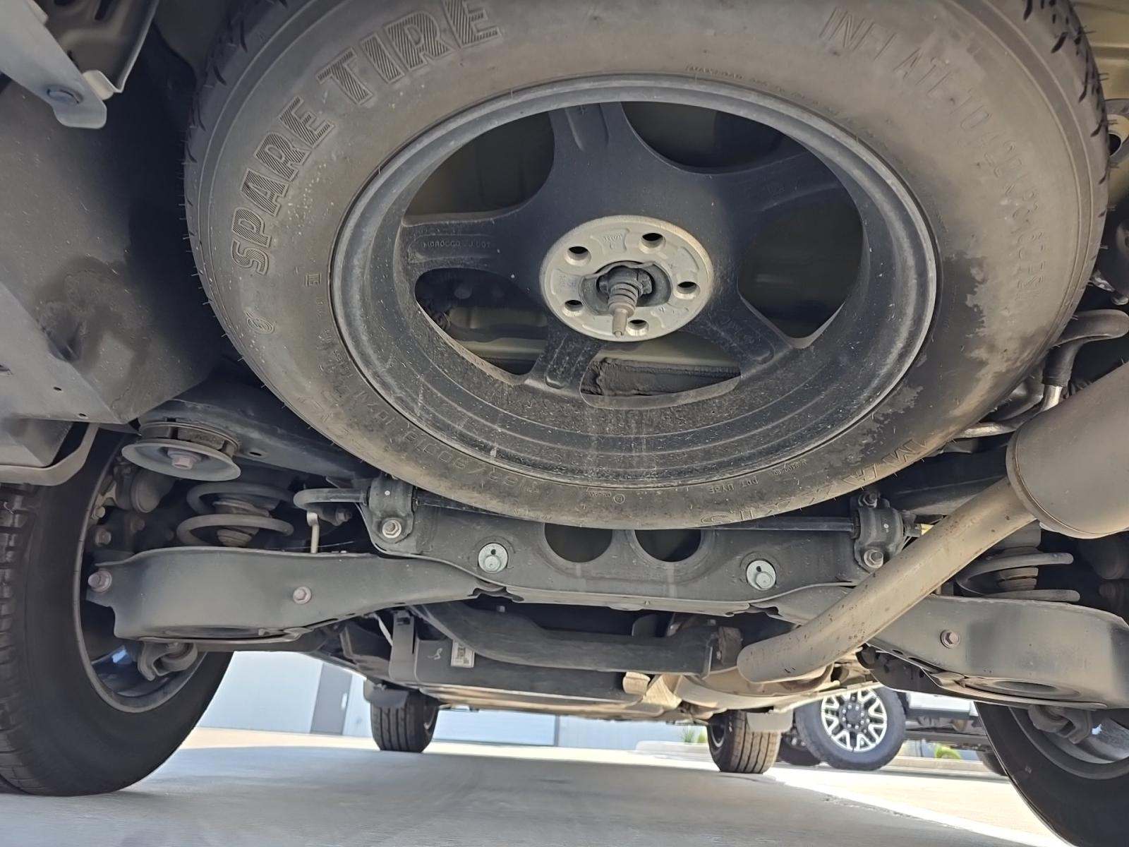 2023 Toyota Highlander Hybrid XLE FWD