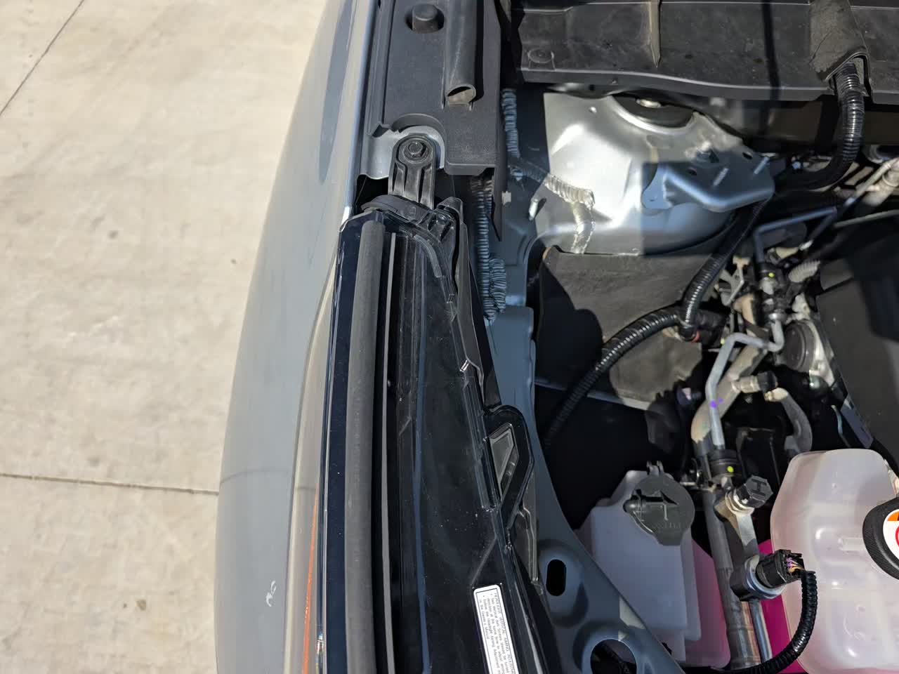 2023 Toyota Highlander Hybrid XLE FWD