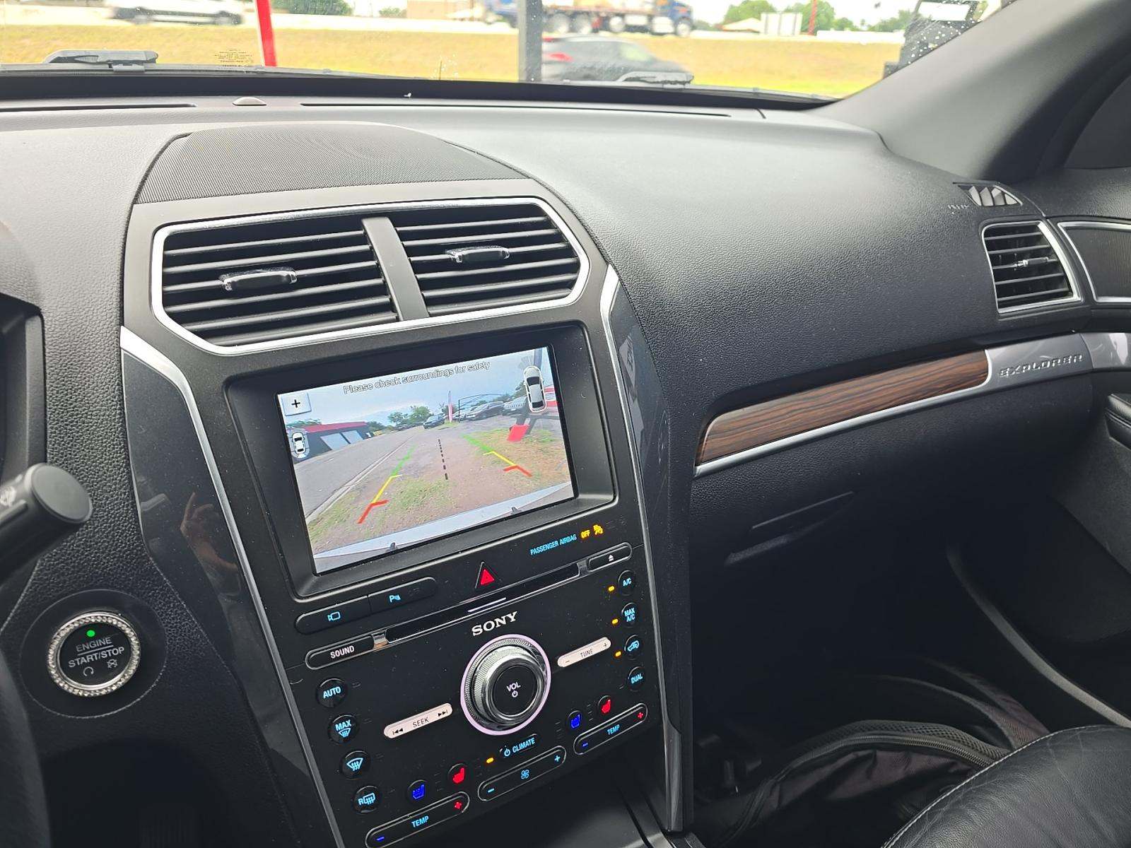 FORD EXPLORER - 10