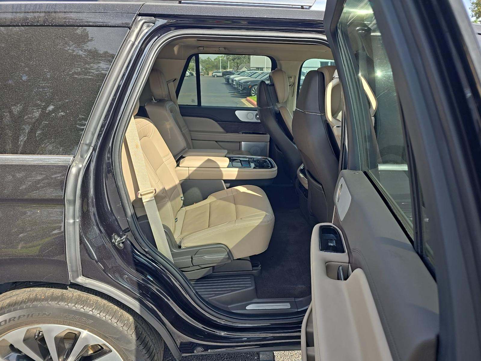 2023 Lincoln Navigator Reserve AWD