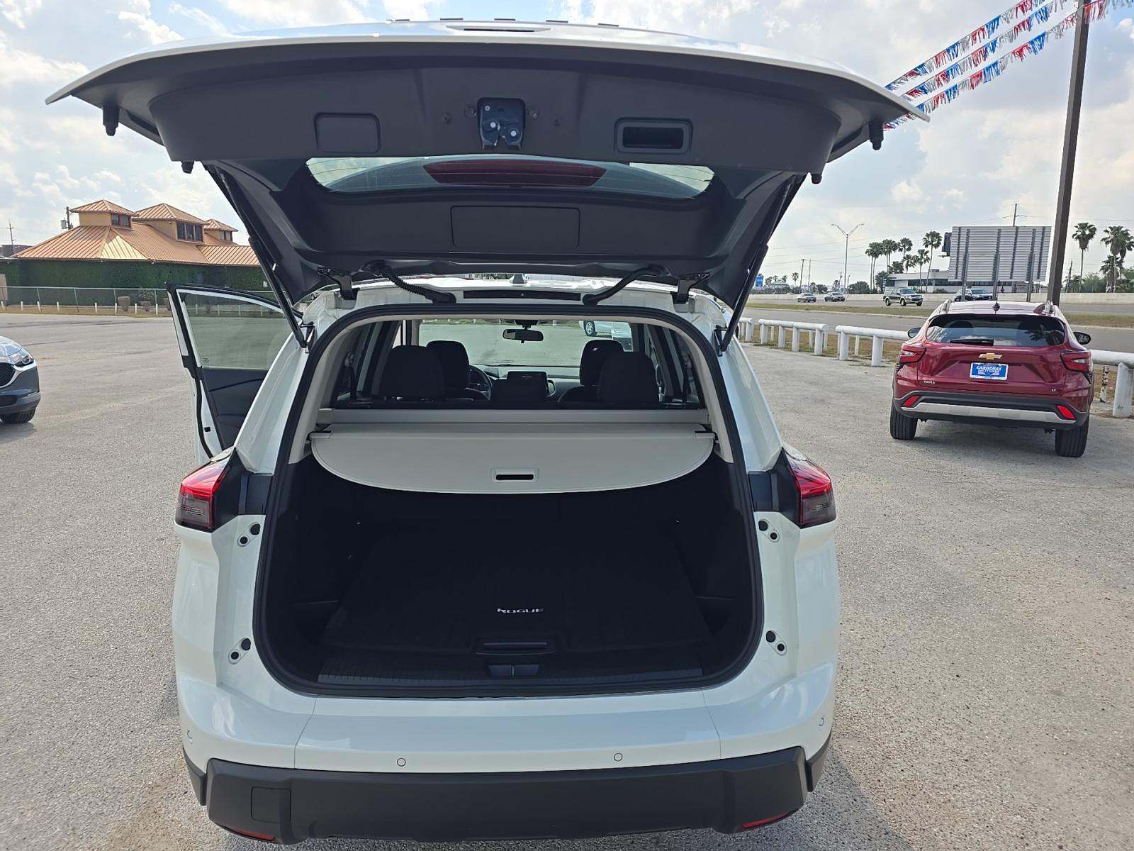 2026 Nissan Rogue S FWD