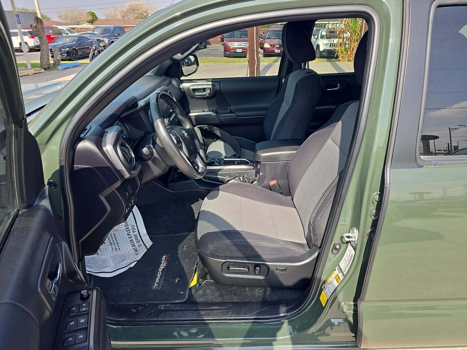2022 Toyota Tacoma TRD Sport RWD