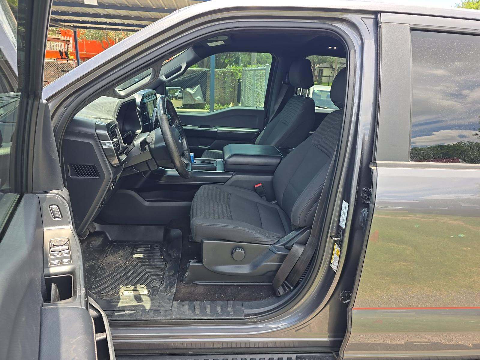 FORD F-150 - 6