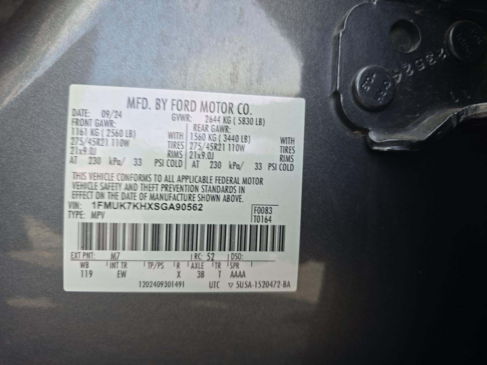 2025 Ford Explorer ST-Line RWD