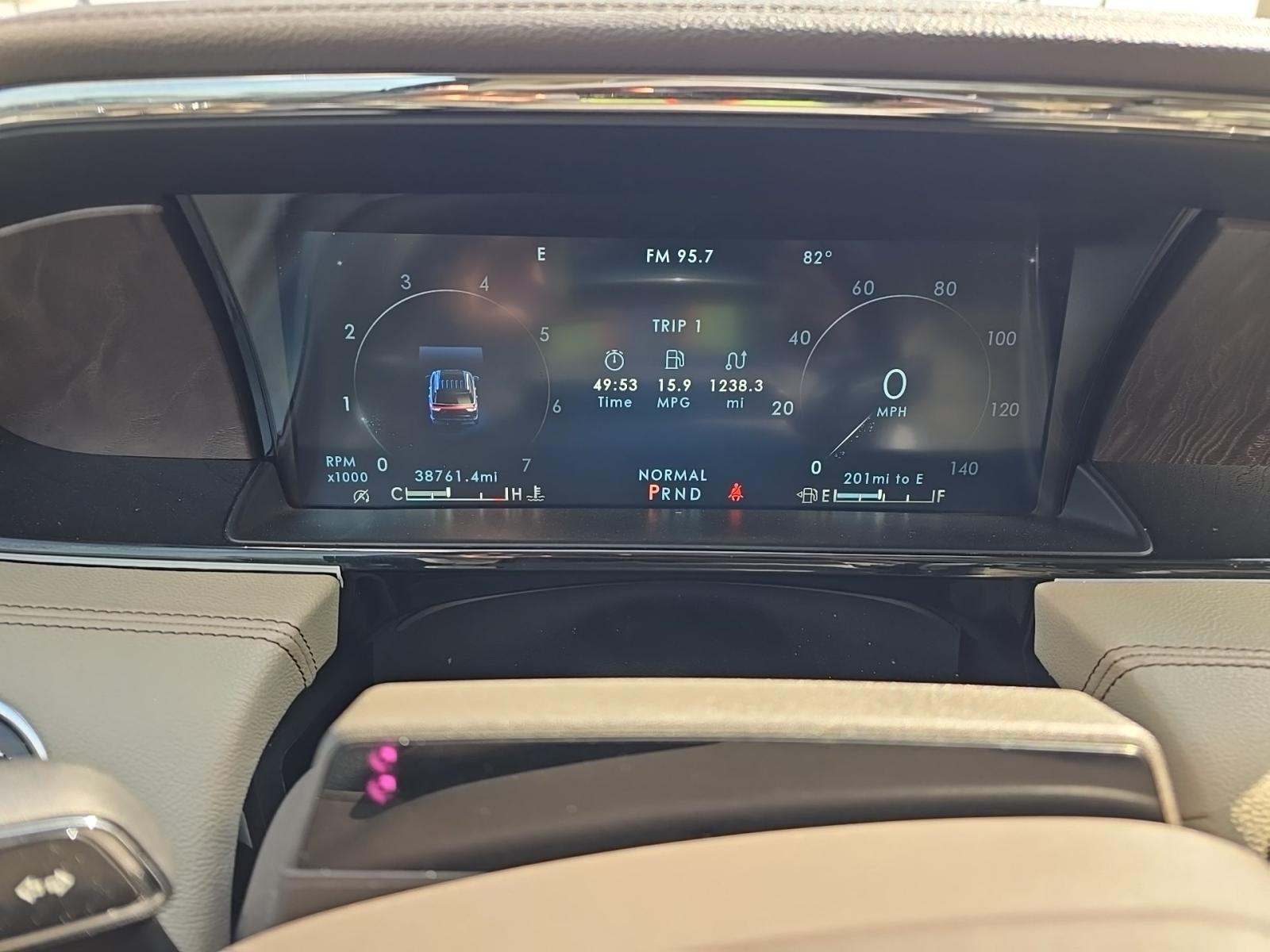 2023 Lincoln Navigator L Reserve RWD