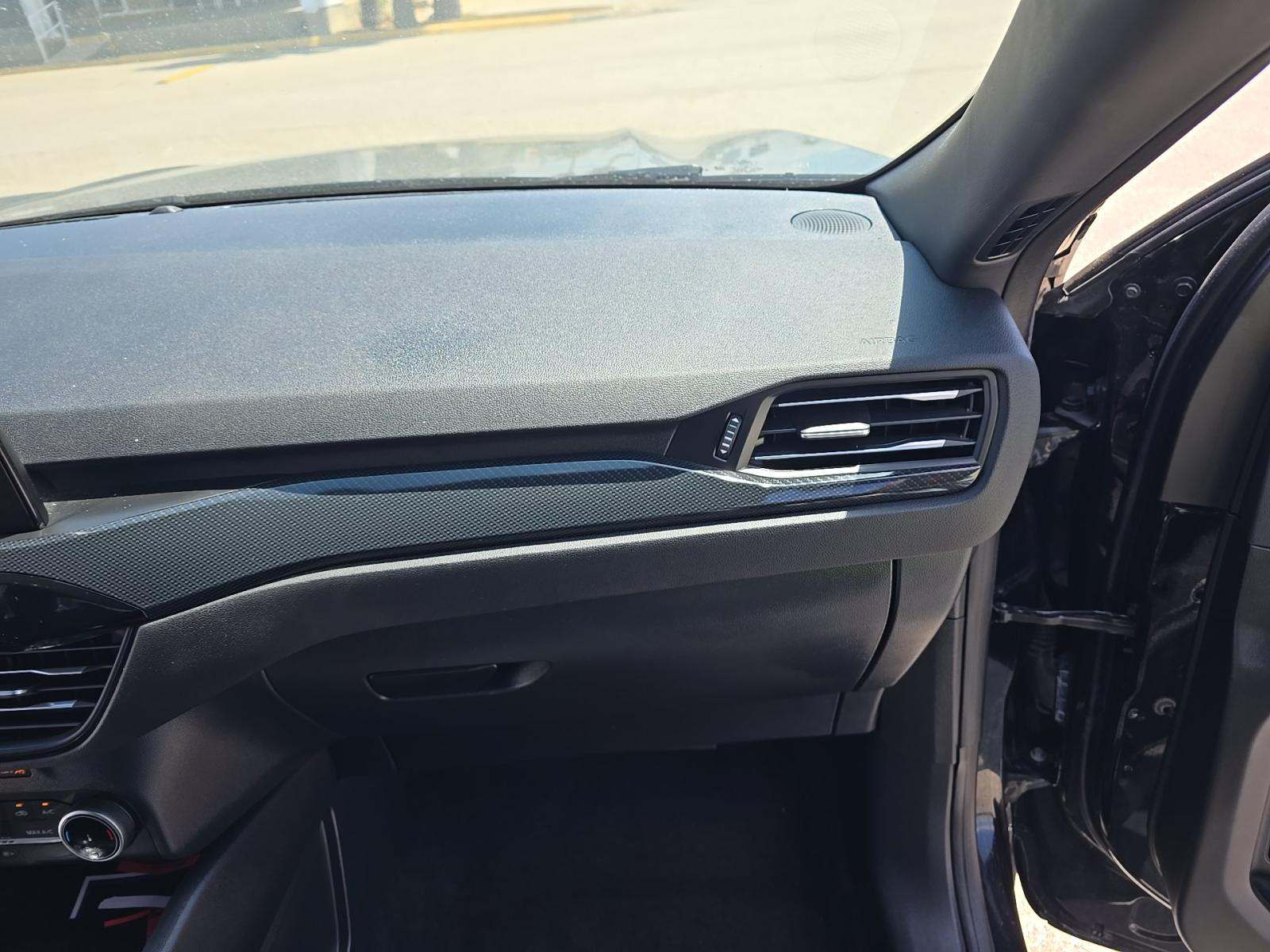 2024 Ford Escape Hybrid ST-Line FWD