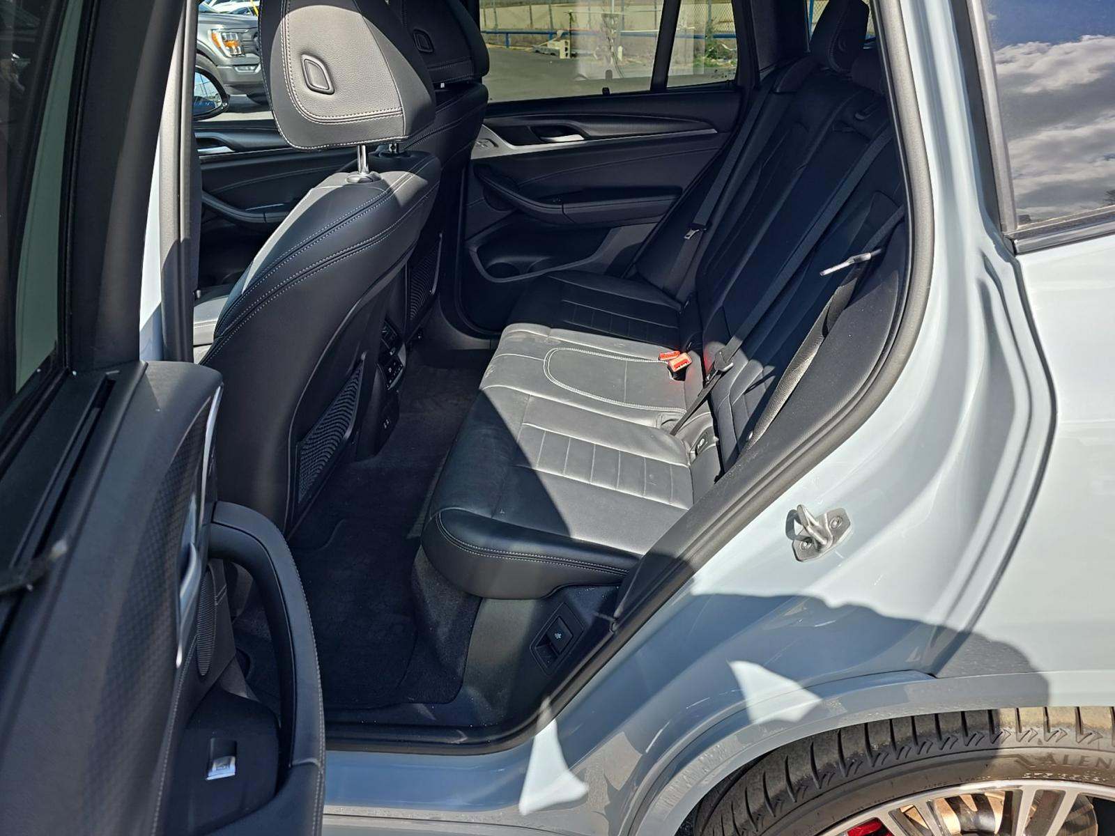 2022 BMW X3 sDrive30i RWD