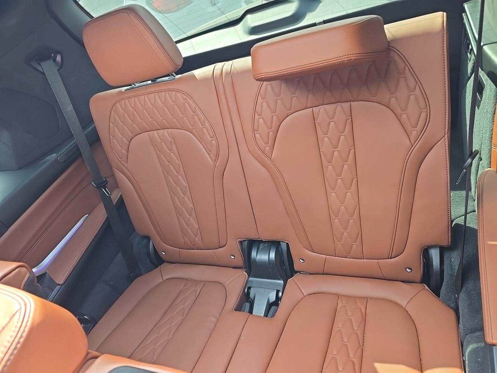 2023 BMW X7 xDrive40i AWD