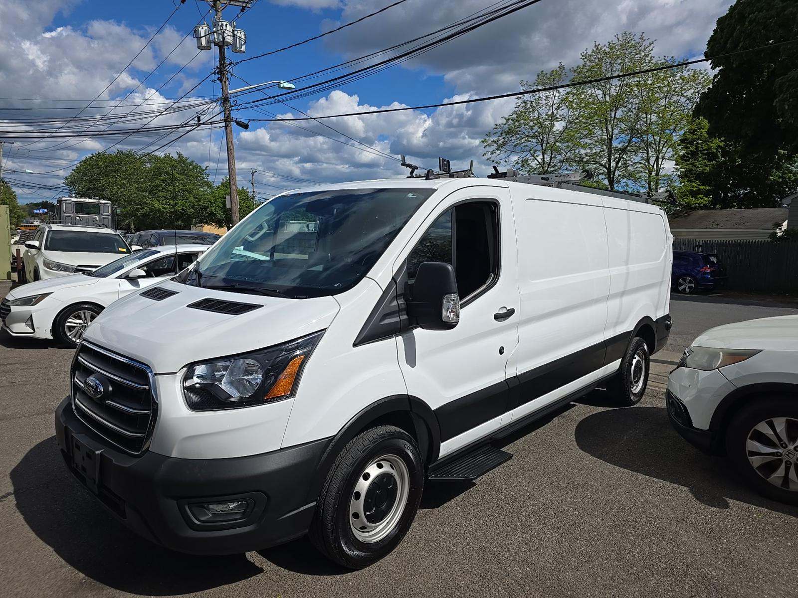 FORD TRANSIT 150 - 1