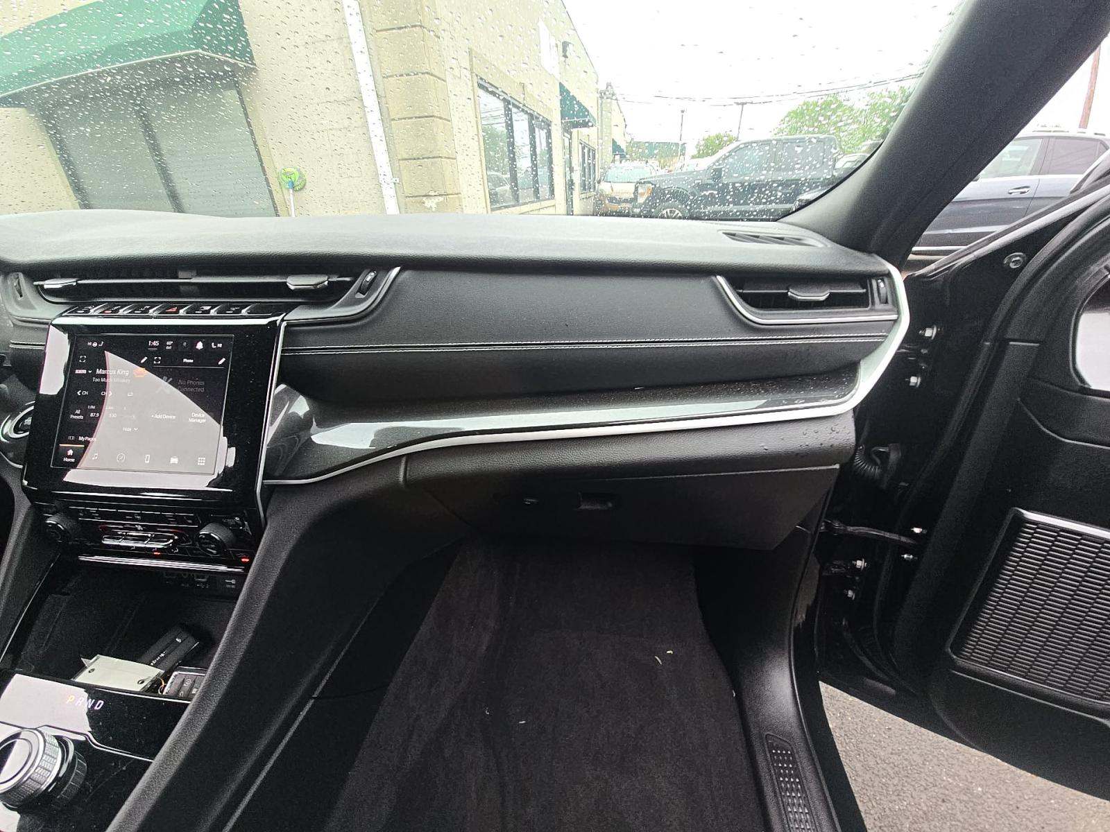 2022 Jeep Grand Cherokee L Altitude AWD