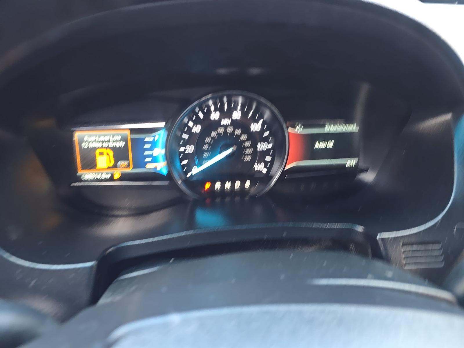 FORD EXPLORER - 9