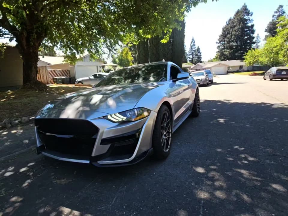 2021 Ford Mustang EcoBoost RWD