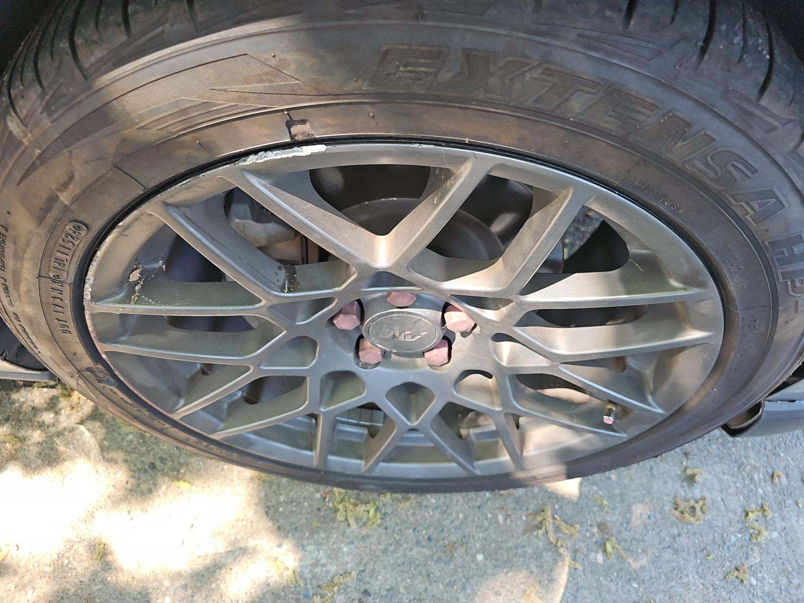 2021 Ford Mustang EcoBoost RWD