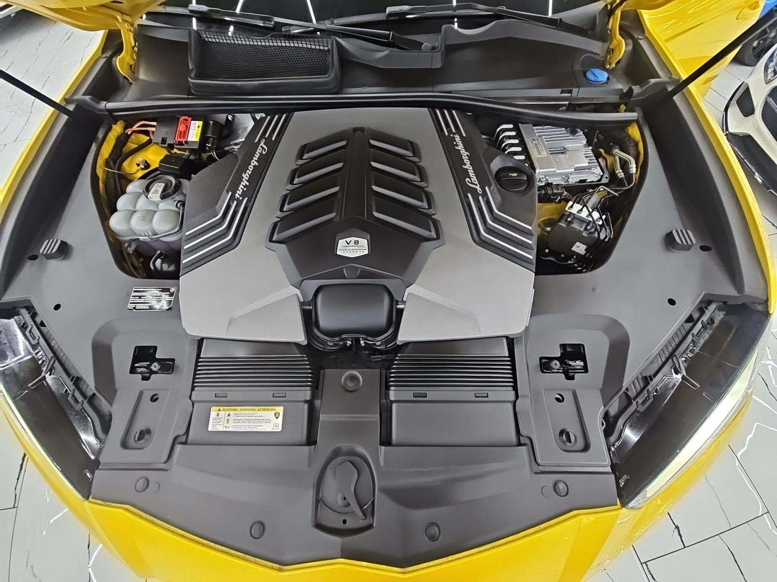 2021 Lamborghini Urus Base AWD