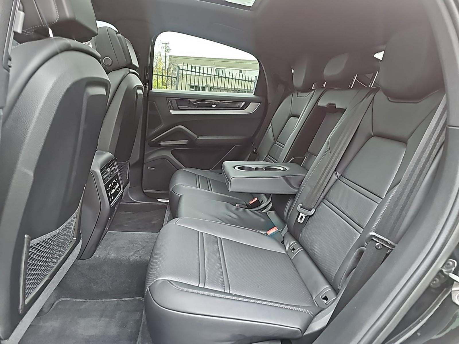 2024 Porsche Cayenne S AWD