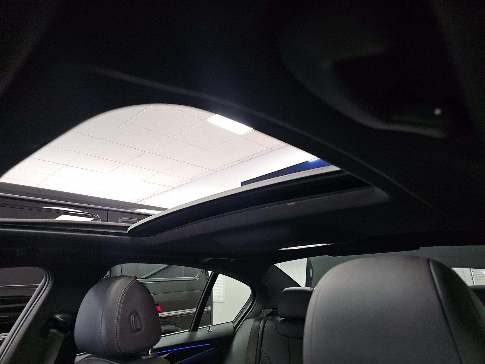 2021 BMW 5 Series 530i RWD