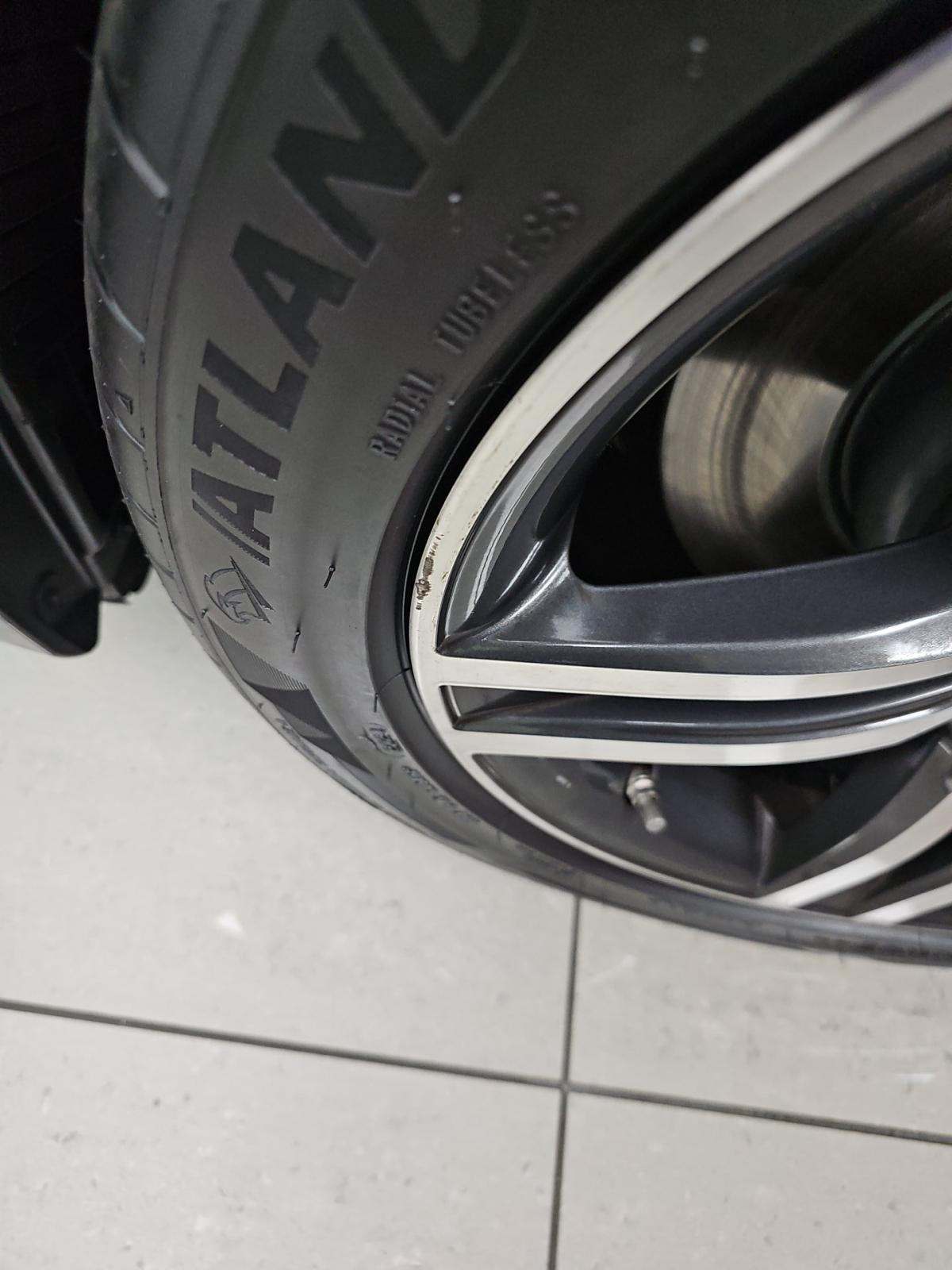 2021 BMW 5 Series 530i RWD