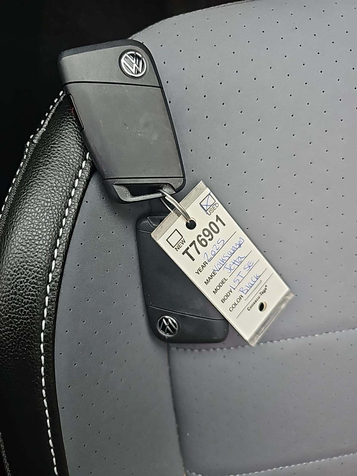 2025 Volkswagen Jetta 1.5T SE FWD