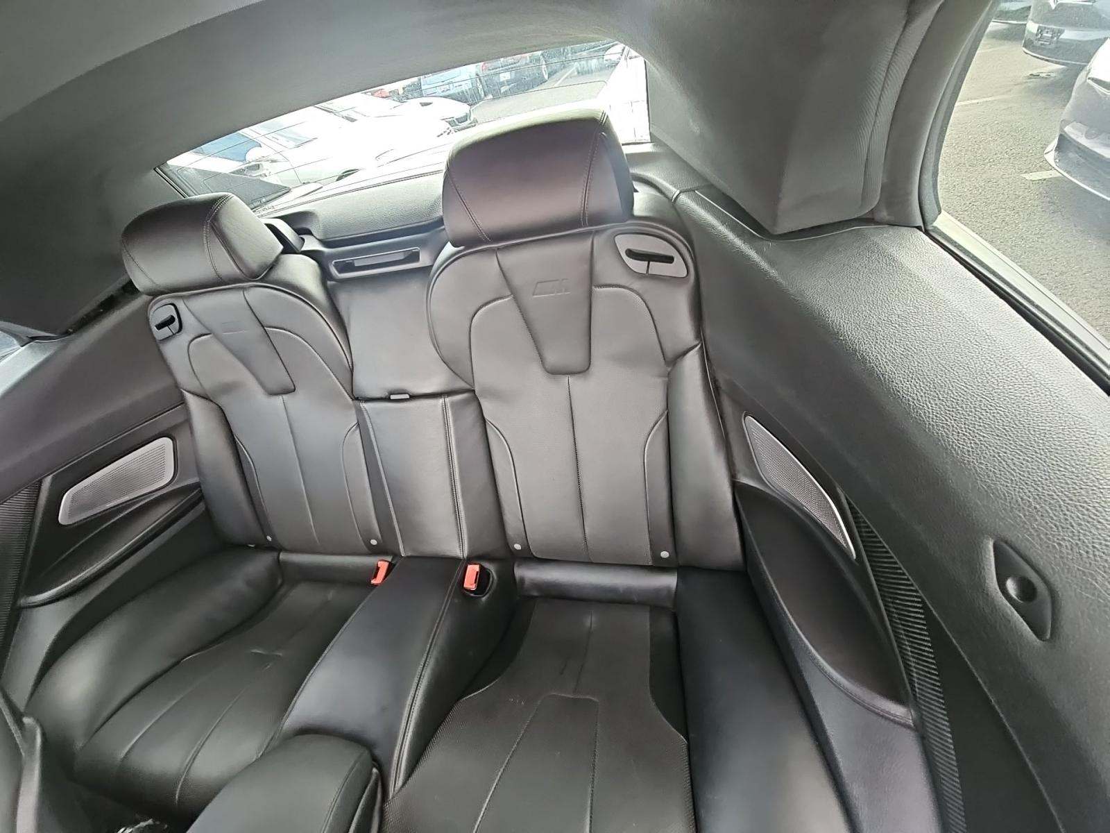 2016 BMW M6 Base RWD