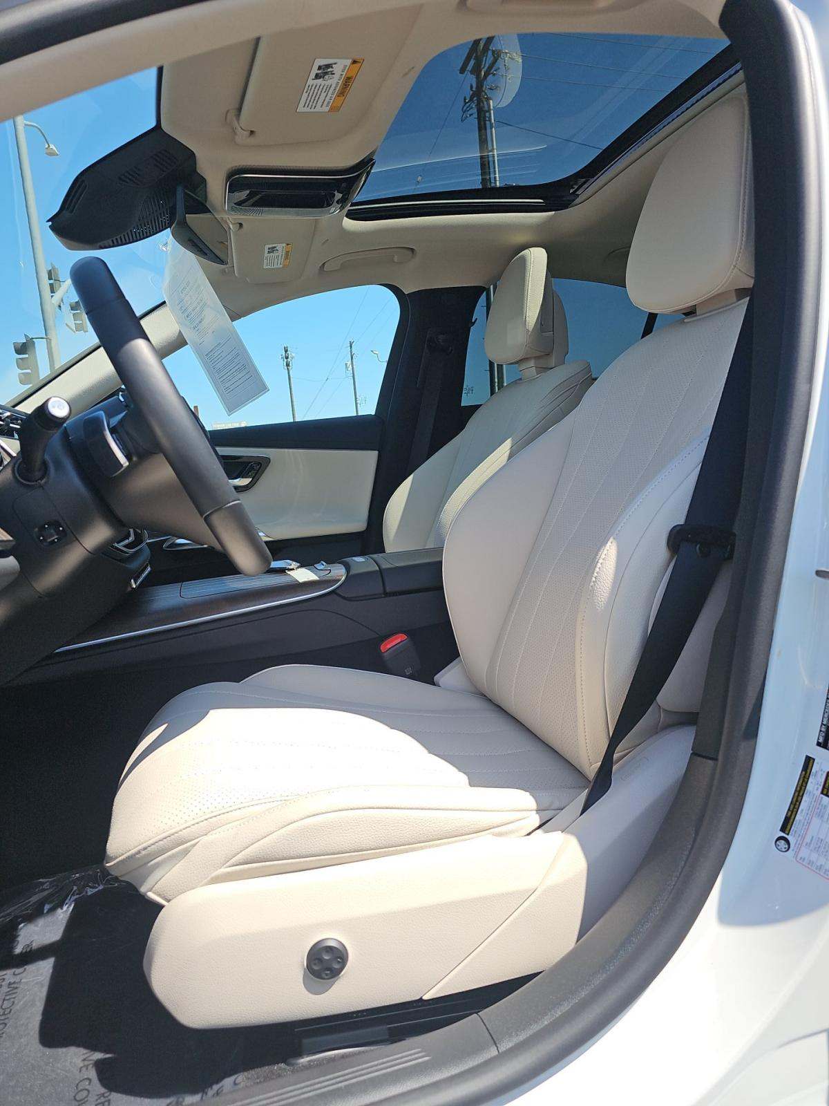 MERCEDES-BENZ E-CLASS - 2