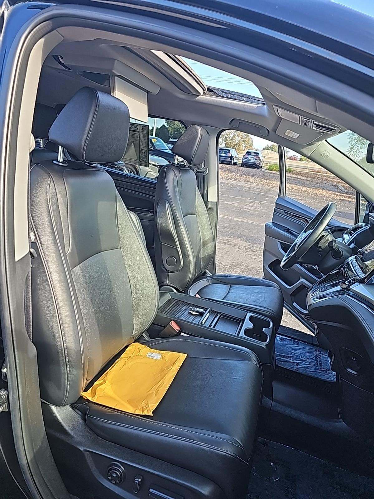 2023 Honda Odyssey Touring FWD