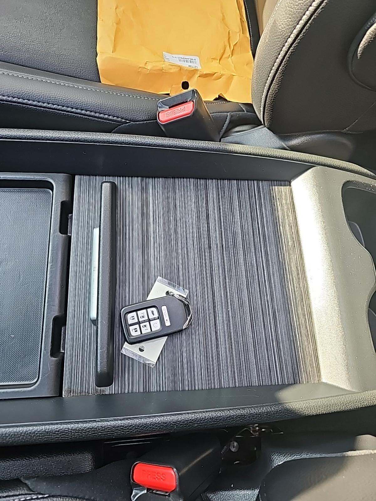 2023 Honda Odyssey Touring FWD