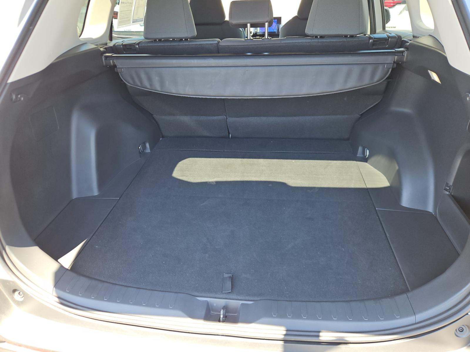 2025 Toyota RAV4 XLE FWD