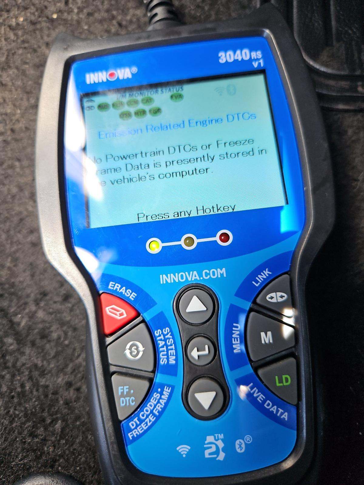 2025 Toyota RAV4 XLE FWD