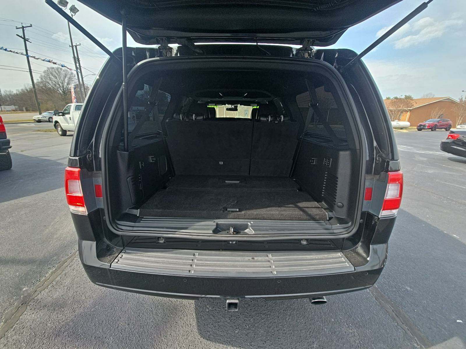 2015 Lincoln Navigator L Base AWD
