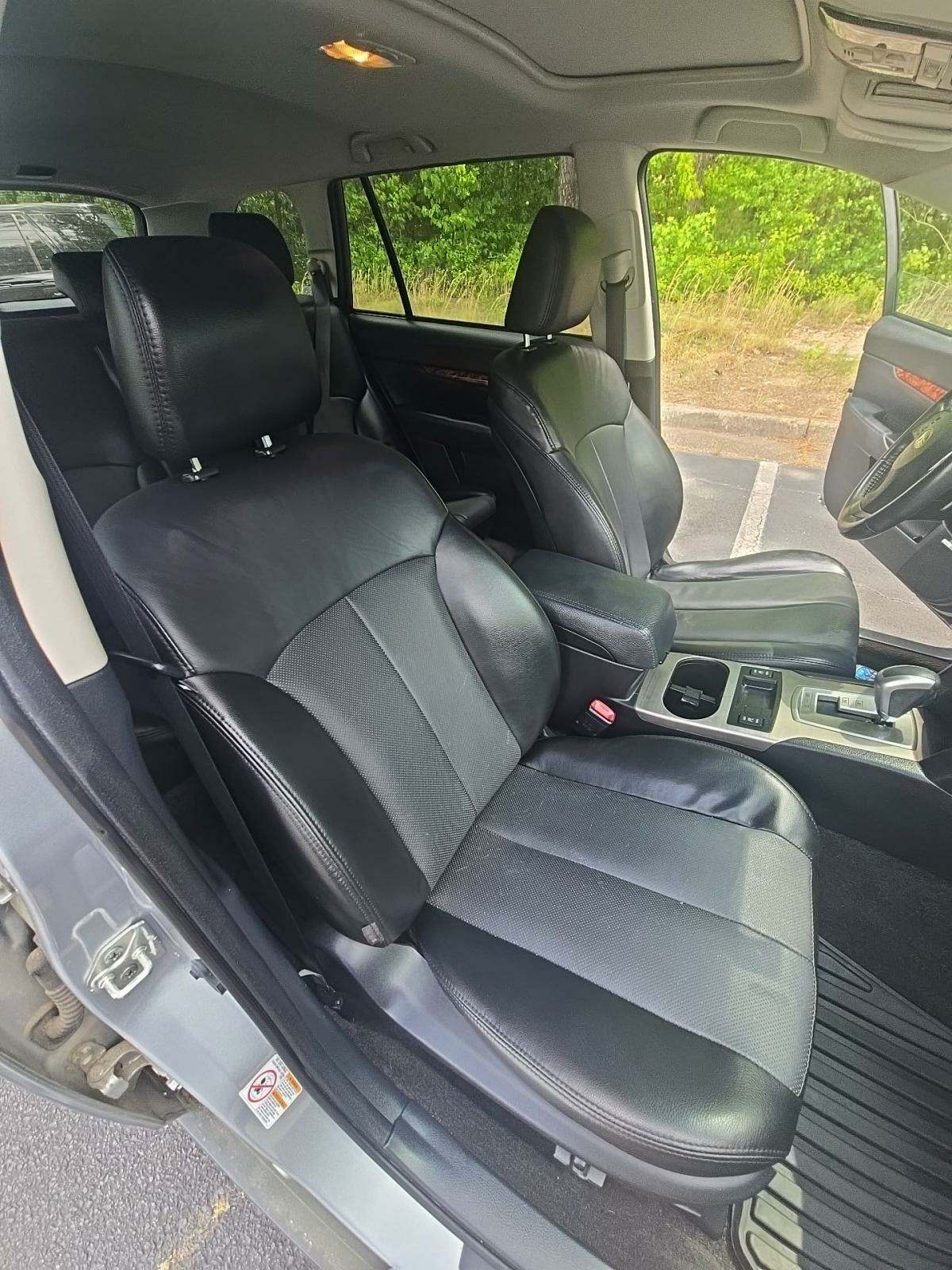 2012 Subaru Outback 2.5i Limited AWD