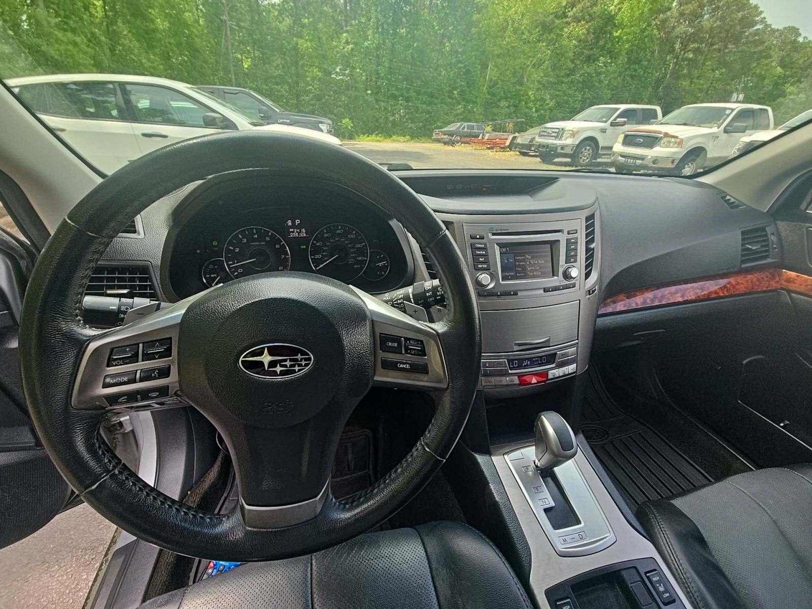 2012 Subaru Outback 2.5i Limited AWD