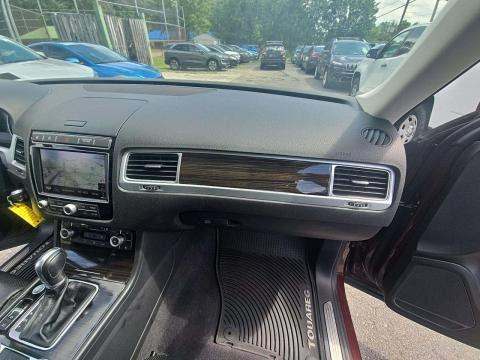 2017 Volkswagen Touareg 3.6L Executive AWD