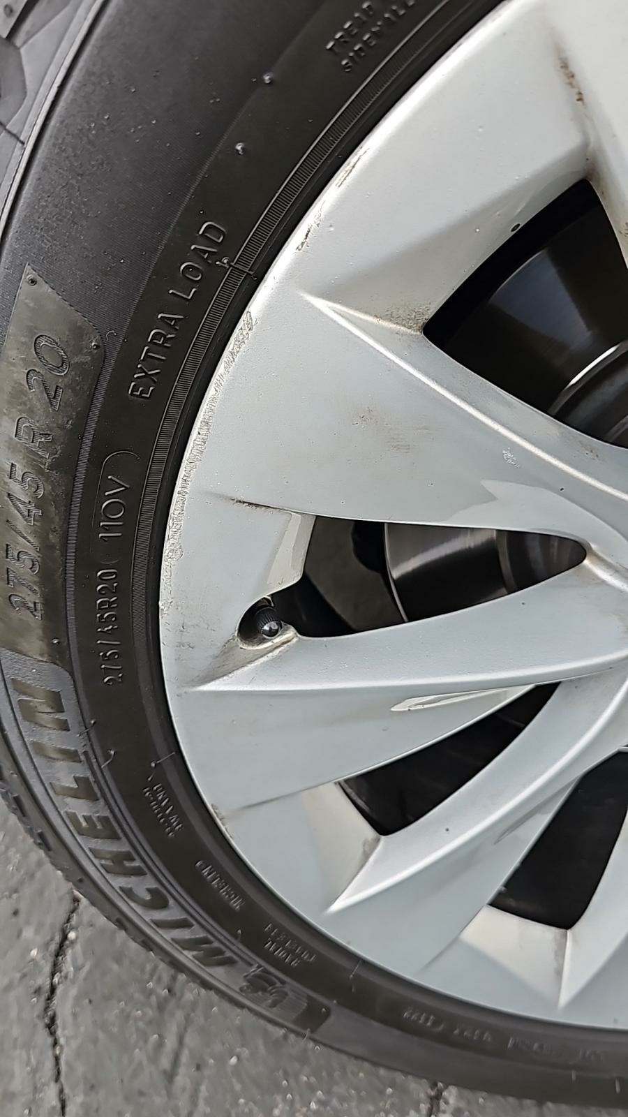 2017 Tesla Model X 90D AWD