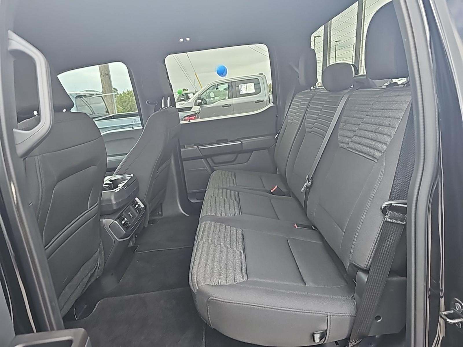 2023 Ford F-150 XL AWD