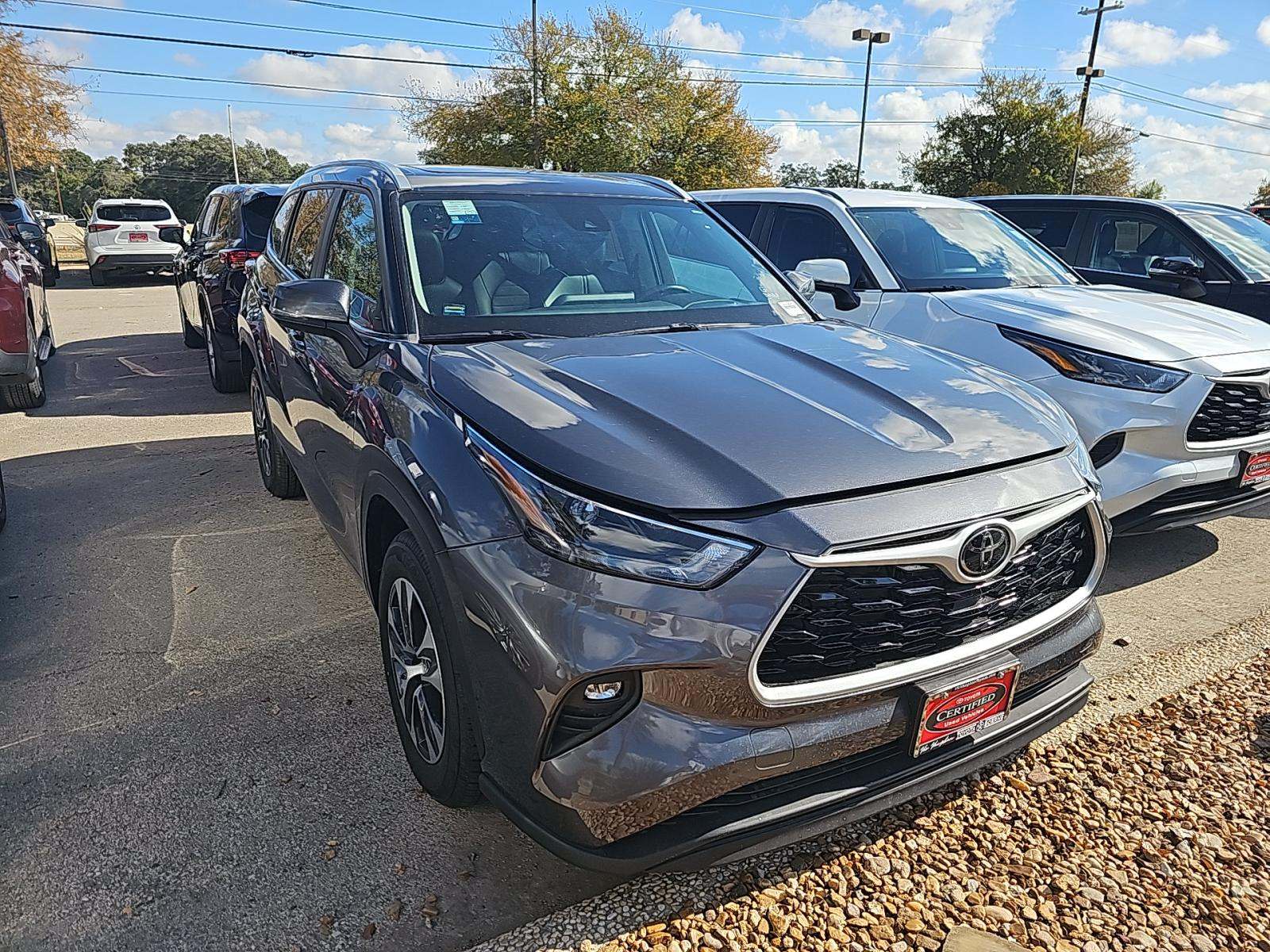 2024 Toyota Highlander XLE FWD