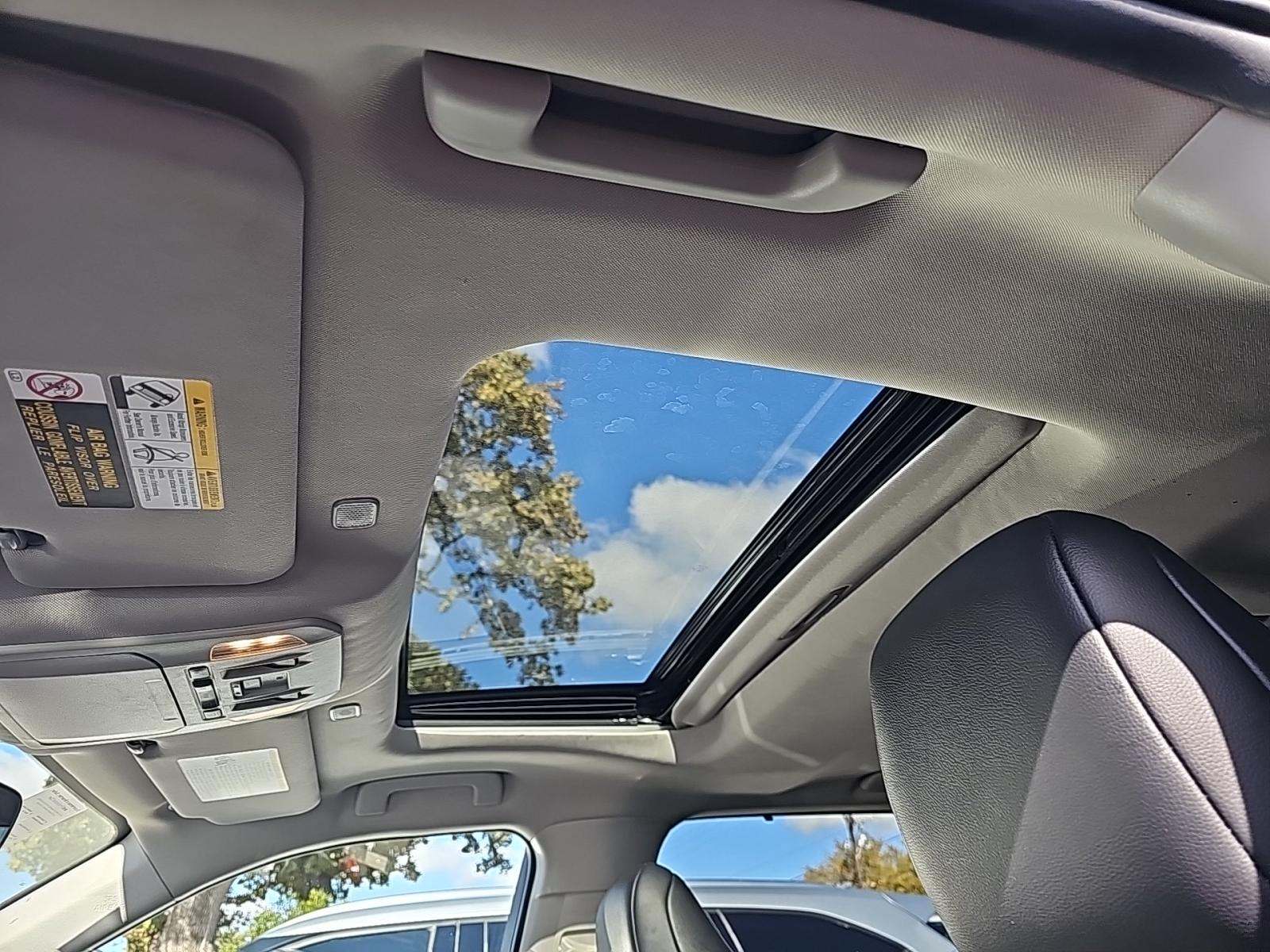 2024 Toyota Highlander XLE FWD