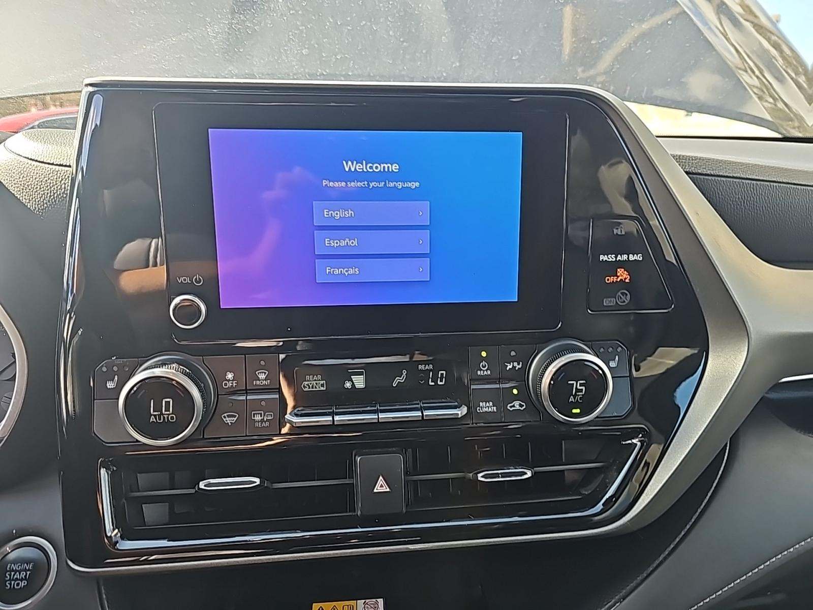 2024 Toyota Highlander XLE FWD