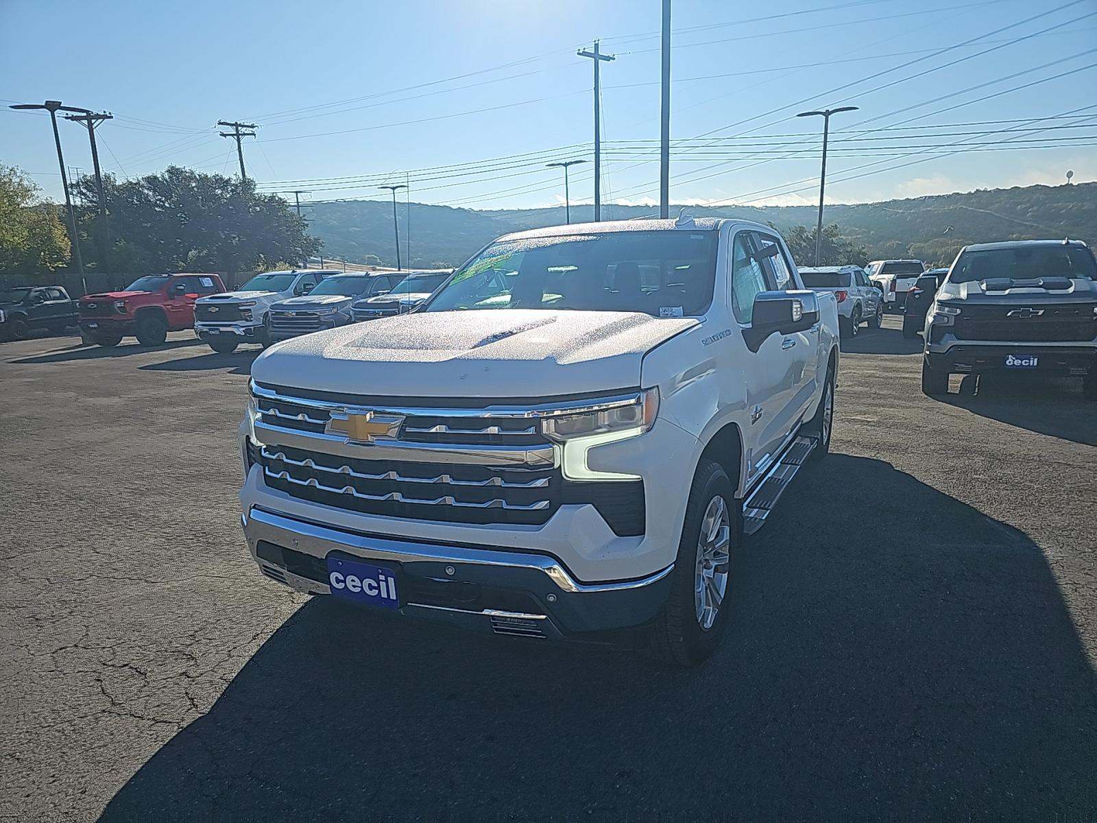 2025 Chevrolet Silverado 1500 LTZ AWD