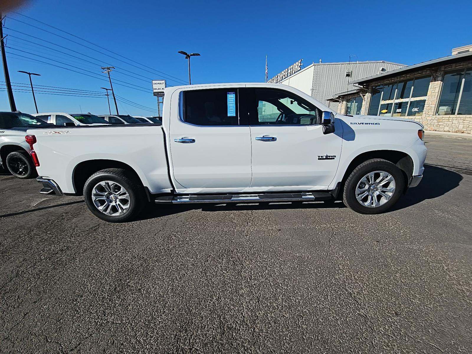 2025 Chevrolet Silverado 1500 LTZ AWD