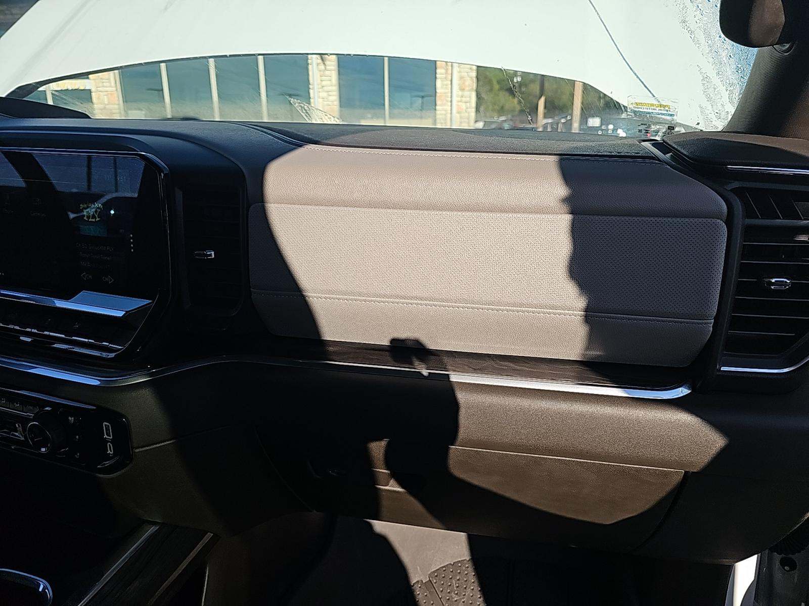 2025 Chevrolet Silverado 1500 LTZ AWD