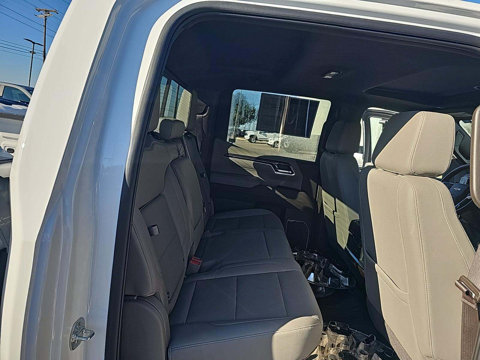 2025 Chevrolet Silverado 1500 LTZ AWD