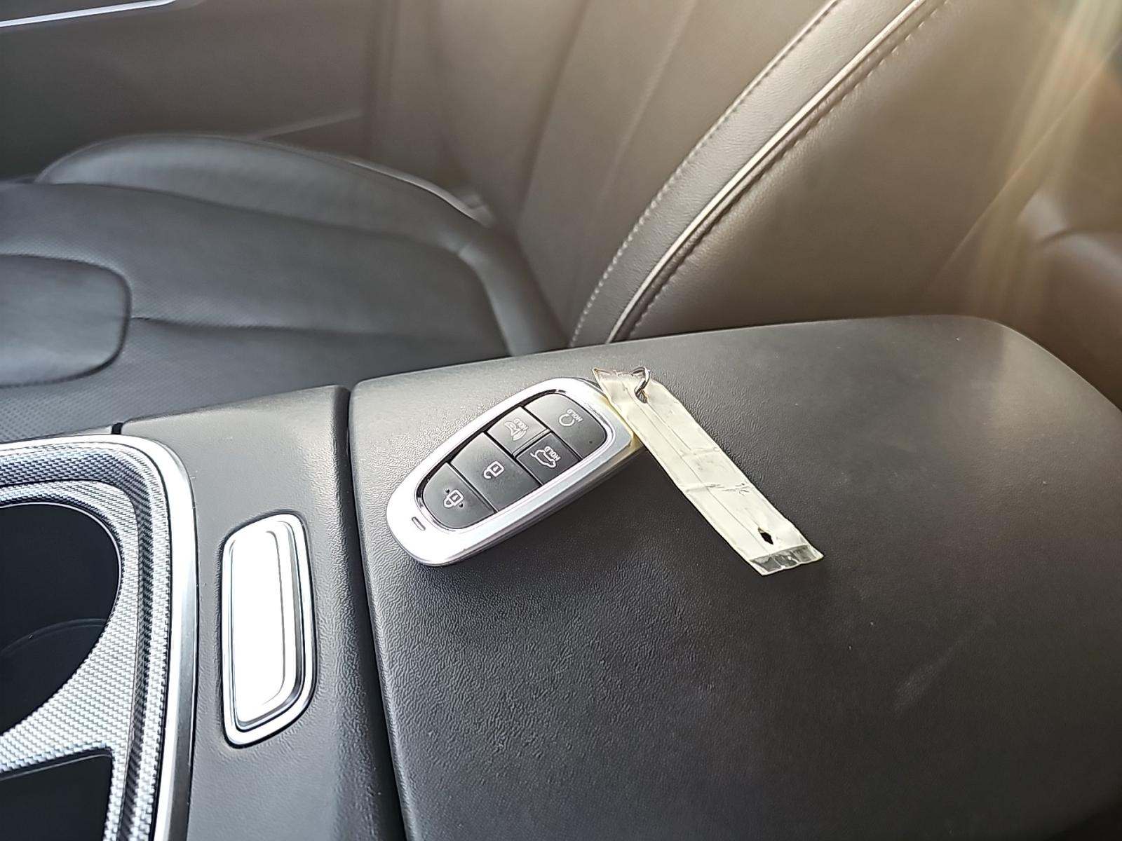 2023 Hyundai Santa Fe Limited FWD