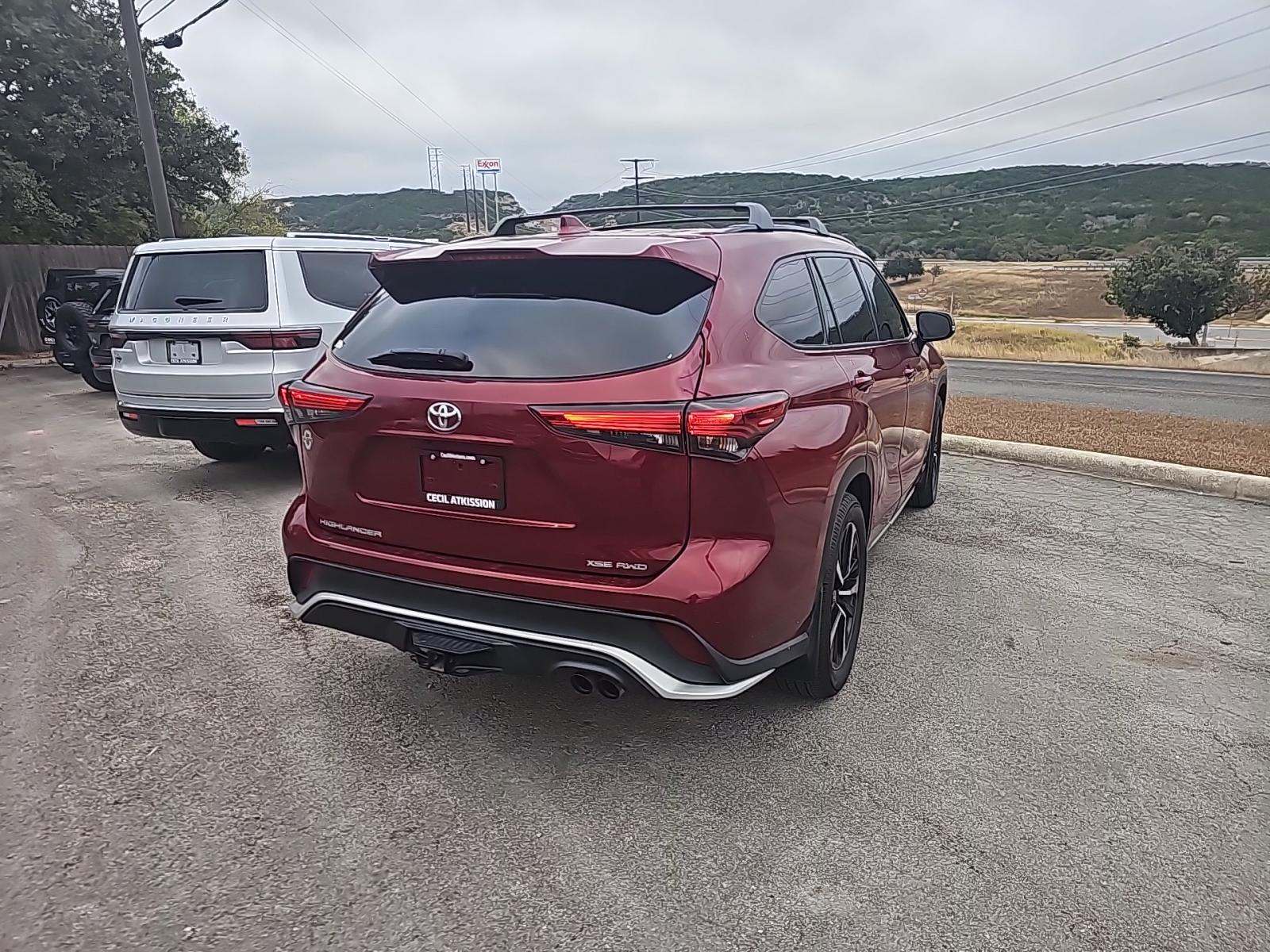 2021 Toyota Highlander XSE AWD